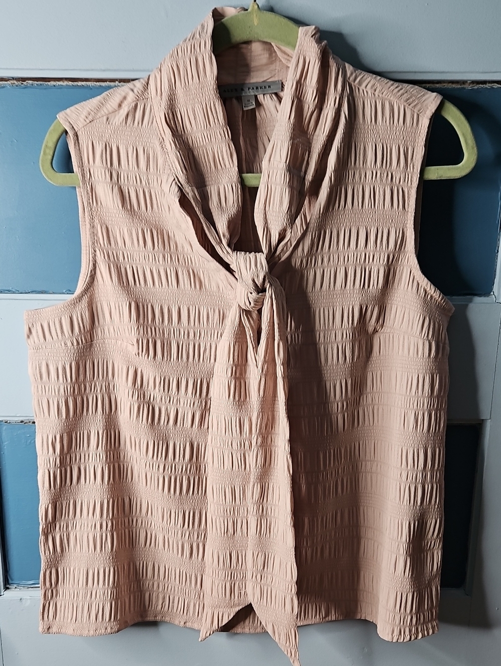 Alex & Parker Sleeveless Tie-Neck Blouse in Blush Pink Medium